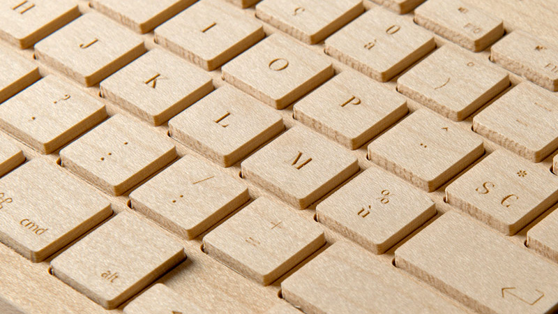 Illustration for article titled Beautiful Maple or Walnut Bluetooth Keyboards: The Wood Makes It Good